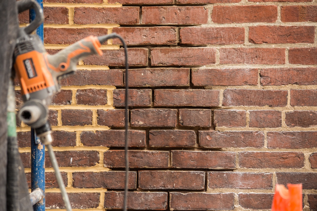 average cost of brick pointing