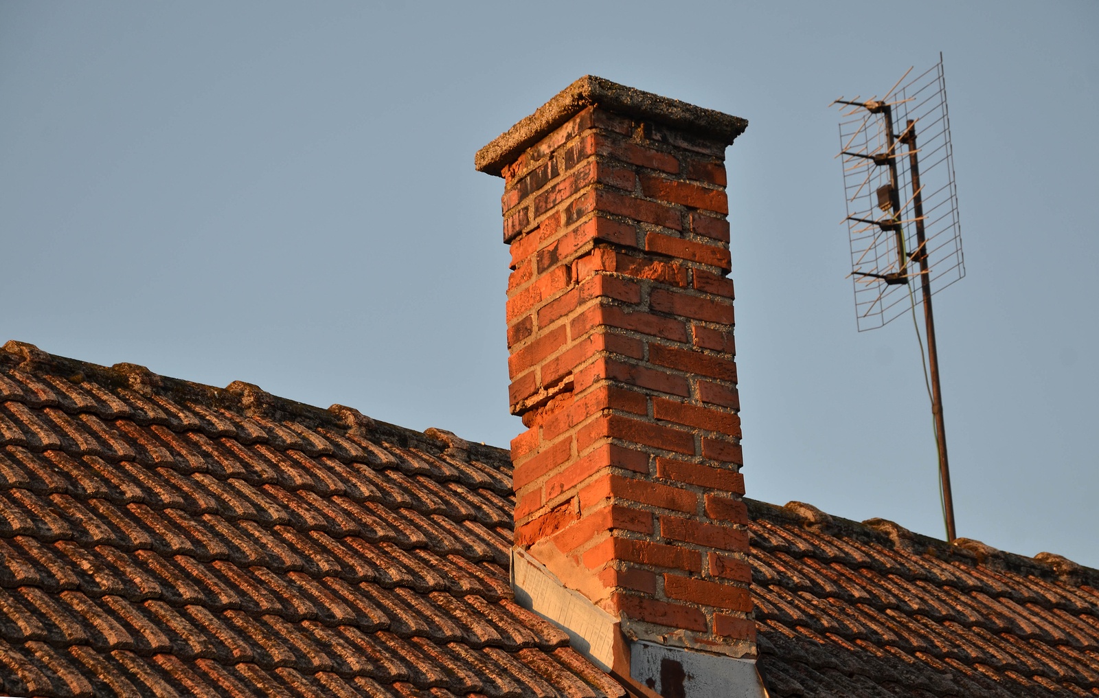 Home Owner's Guide to Brick Chimney Repair