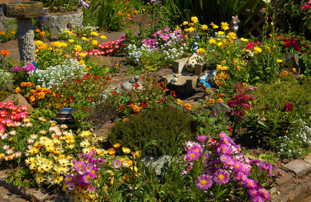Considering an Urban Garden This Spring? Why Hardscaping Matters