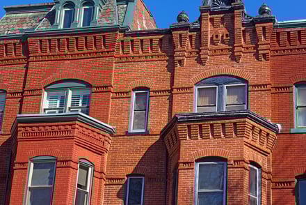 Reading Brick: How to Spot Early Warning Signs of Mortar Deterioration
