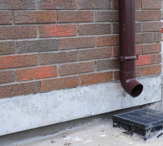 Don’t Forget to Clean Your Rain Gutters Before Winter Sets In