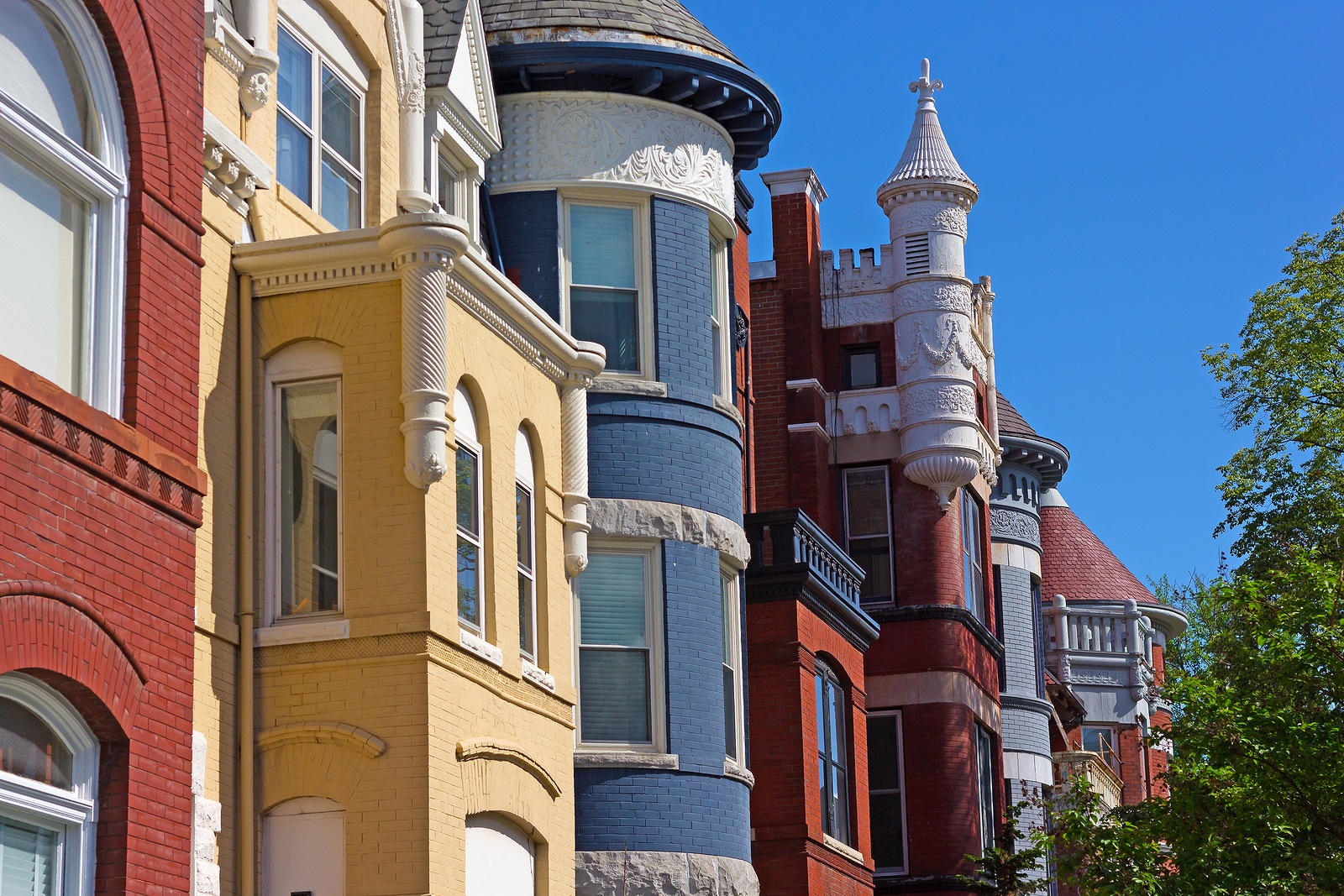 Historic Brick Homes _Choosing the Right Exterior Paint Colors_Renaissance Development_DC